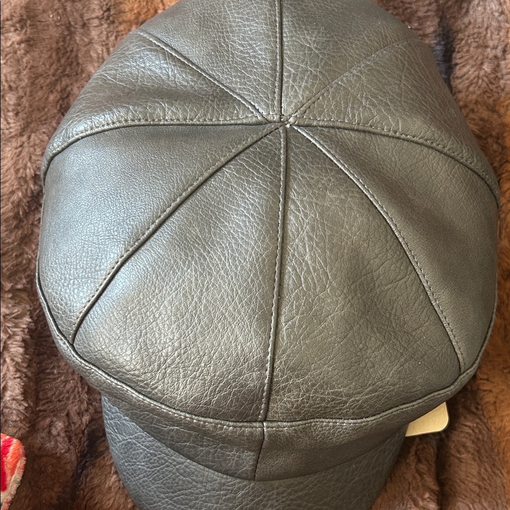 Urban Outfitters Gray (RE-CLECTIC Cap)
